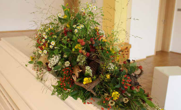 Blumenschmuck für Bestattung, Bestatter Leipzig 